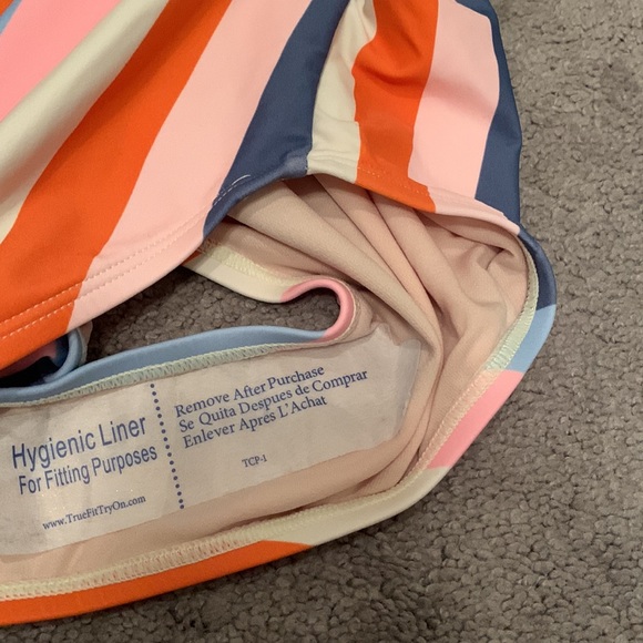 Maternity Striped Swimsuit Size Small Cup D/DD - Picture 4 of 5